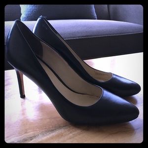 Cole Haan Classic Black Pumps Size 8 EUC